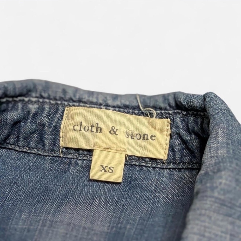 Anthropologie Cloth & Stone Chambray Denim Button Down Shirt XS Tencel - Picture 5 of 6